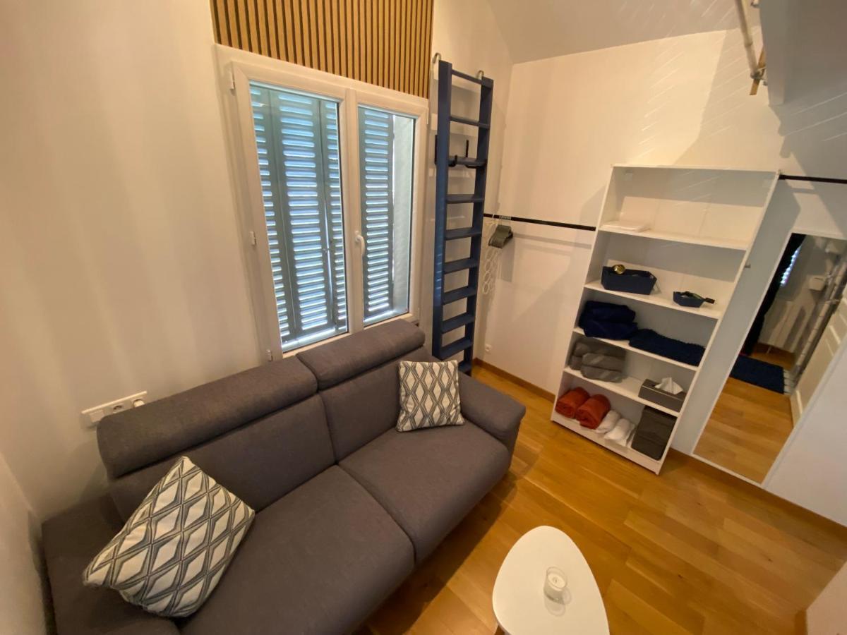 Tiny House Sedan Villa Exterior photo